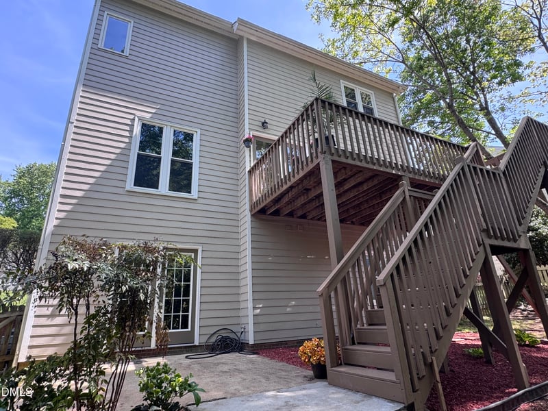 104 New Rail Dr, Cary, NC 27513