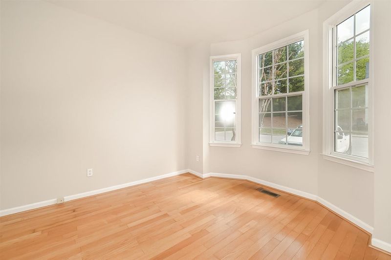 104 Nottinghill Walk, Apex, NC 27502