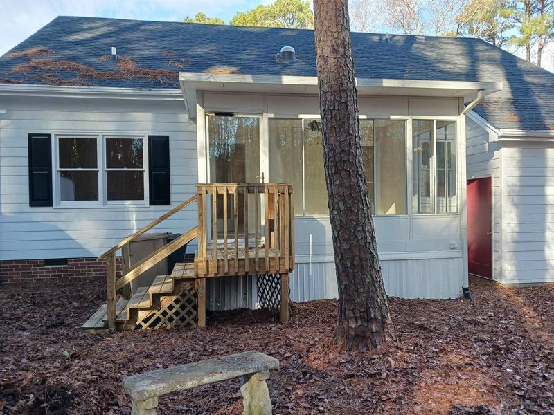 104 Oak Top Ct, Raleigh, NC 27603