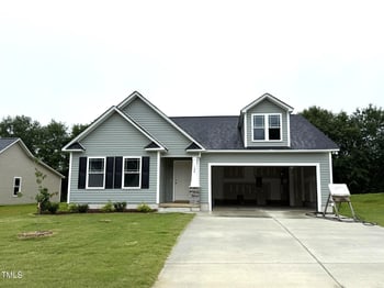 104 Oakfield Trace Dr, Four Oaks, NC 27524