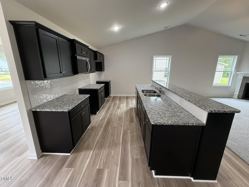 104 Oakfield Trace Dr, Four Oaks, NC 27524