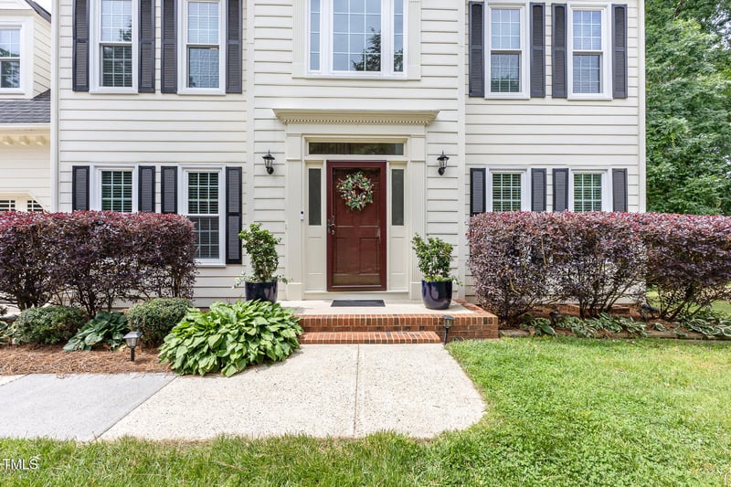 104 Odessa Cir, Cary, NC 27513