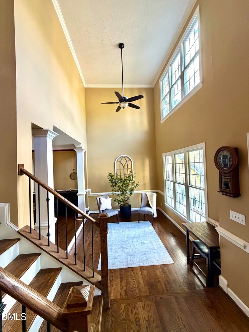 104 Parkrise Ct, Cary, NC 27519