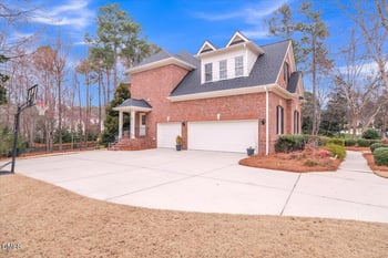 104 Parmalee Ct, Cary, NC 27519