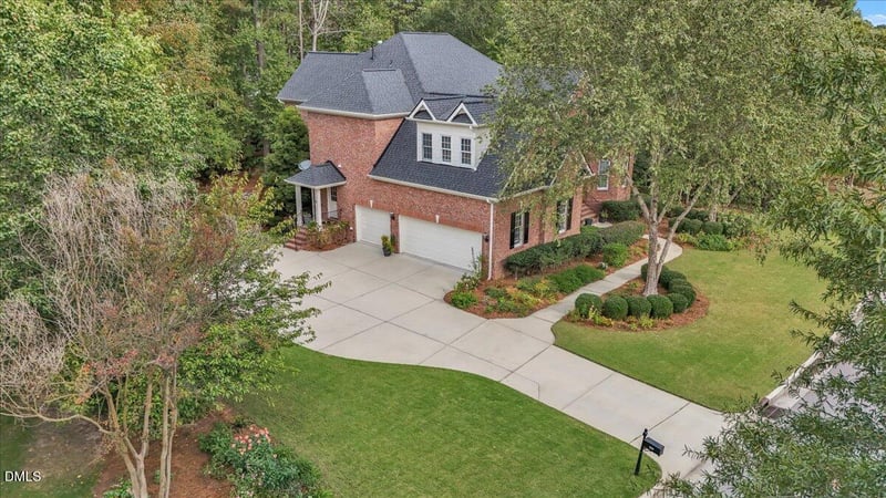 104 Parmalee Ct, Cary, NC 27519