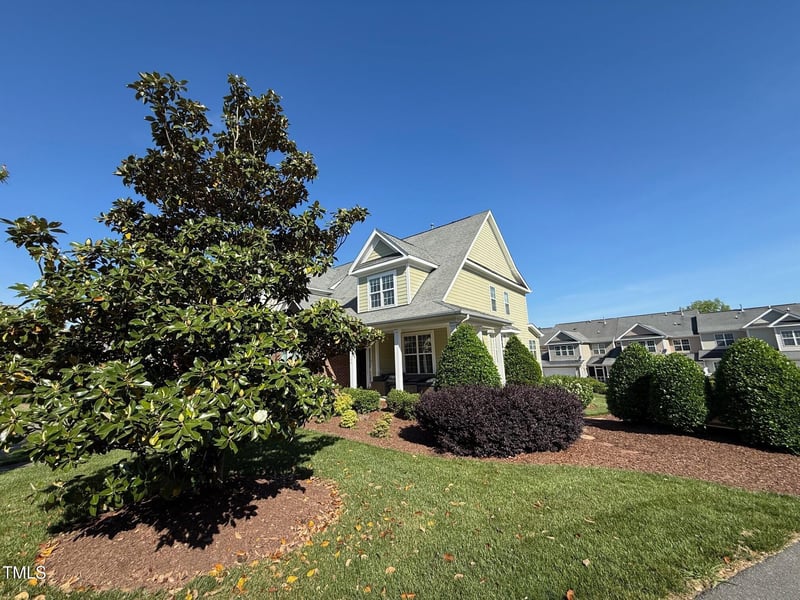104 Pascalis Pl, Holly Springs, NC 27540
