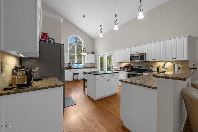 104 Pebble Beach Ct, Mebane, NC 27302