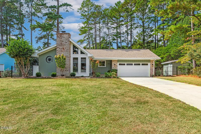 104 Penny Ln, Cary, NC 27511