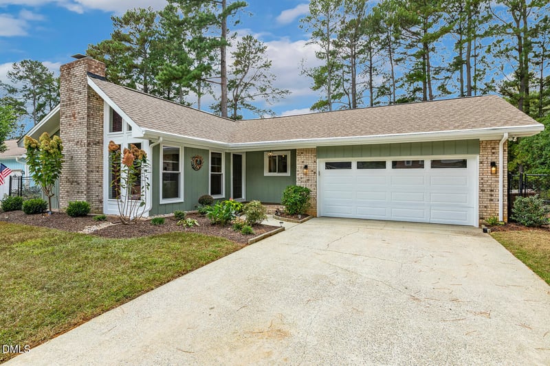 104 Penny Ln, Cary, NC 27511