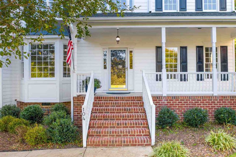104 Pine Stroll Dr, Cary, NC 27519