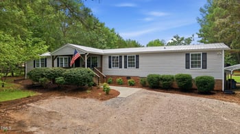104 Pineview Dr, Louisburg, NC 27549