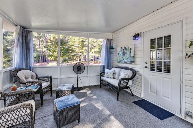 104 Piquot Dr, Louisburg, NC 27549