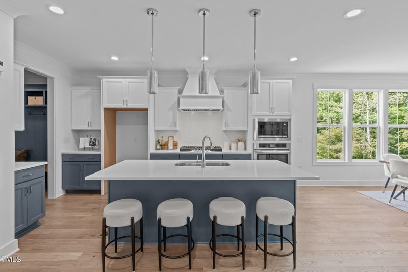 104 Pointe Park Cir, Holly Springs, NC 27540