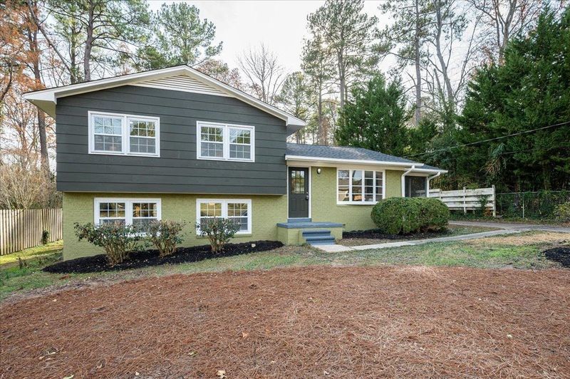 104 Radcliffe Cir, Durham, NC 27713