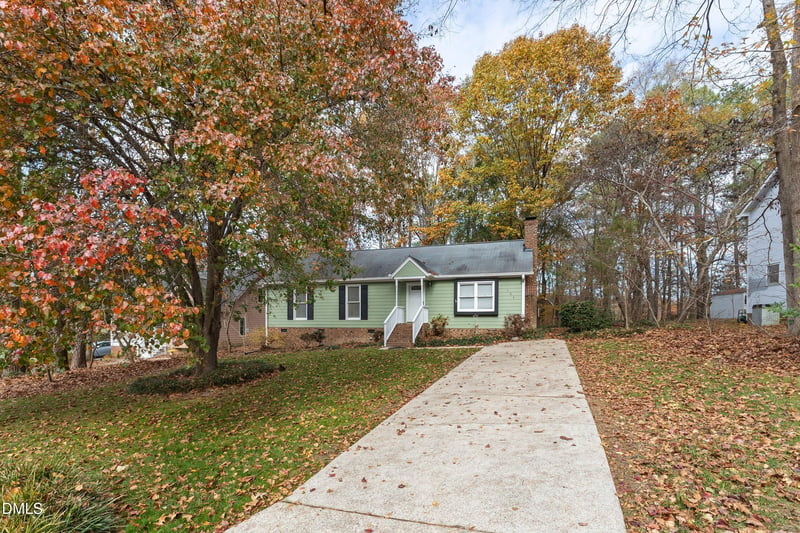 104 Remington Woods Dr, Wake Forest, NC 27587