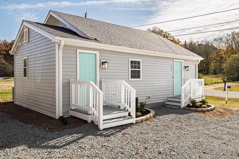 104 Rencher St, Hillsborough, NC 27278