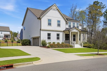 104 River Ledge Dr, Holly Springs, NC 27540