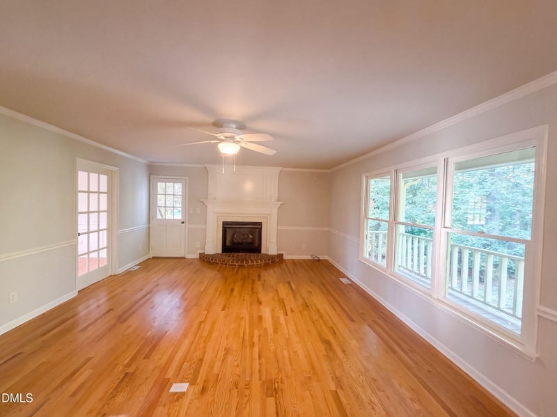 104 Rocktree Ct, Fuquay Varina, NC 27526