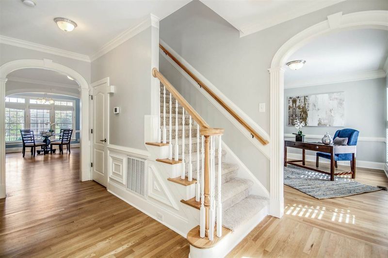 104 Rozelle Valley Ln, Cary, NC 27519
