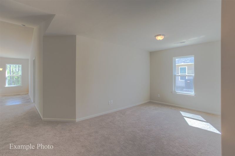 104 Sampson Ct, Selma, NC 27576