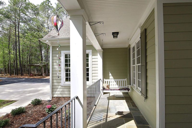 104 Sarita Ln, Chapel Hill, NC 27516