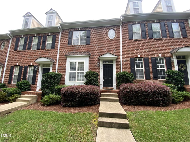 104 Savanah Ridge Rd #104, Holly Springs, NC 27540
