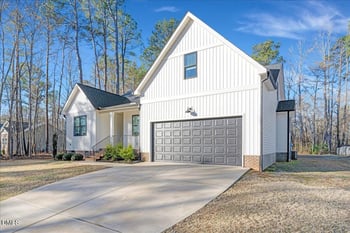 104 Shawnee Dr, Louisburg, NC 27549