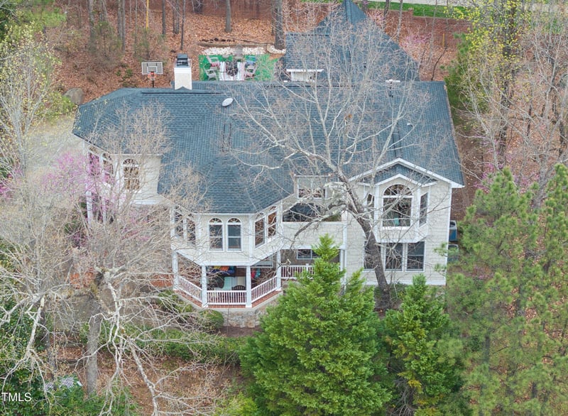104 Sierra Dr, Chapel Hill, NC 27514