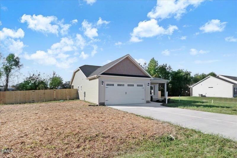 104 Sillinger Dr, Goldsboro, NC 27534