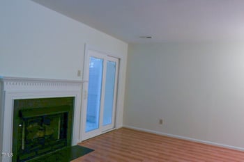 104 Sir Richard Ln, Chapel Hill, NC 27517
