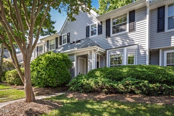 104 Sir Richard Ln, Chapel Hill, NC 27517