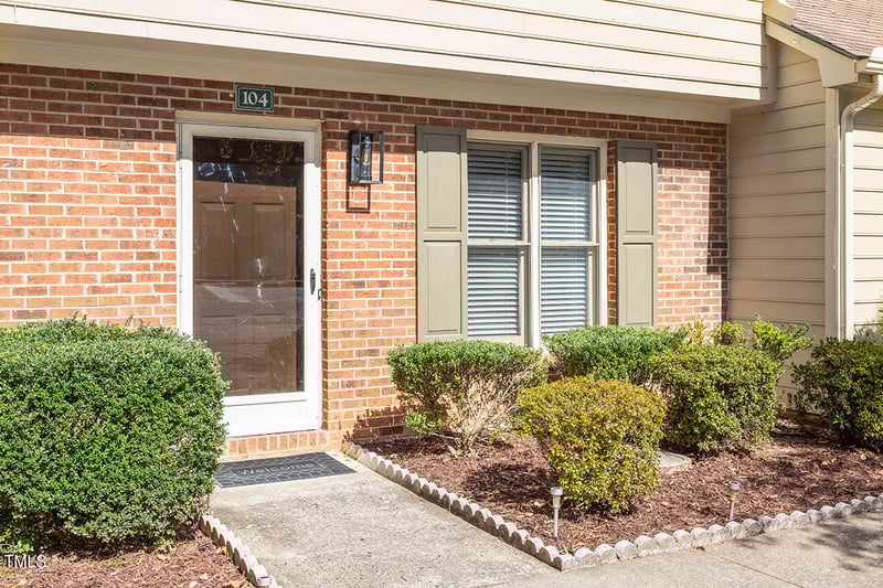 104 Sparger Springs Ln, Durham, NC 27705