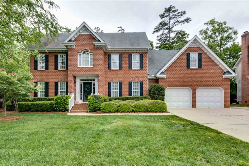 104 Spring Bud Dr, Cary, NC 27513