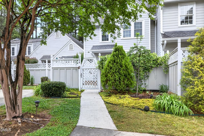 104 Spring Cove Dr, Cary, NC 27511