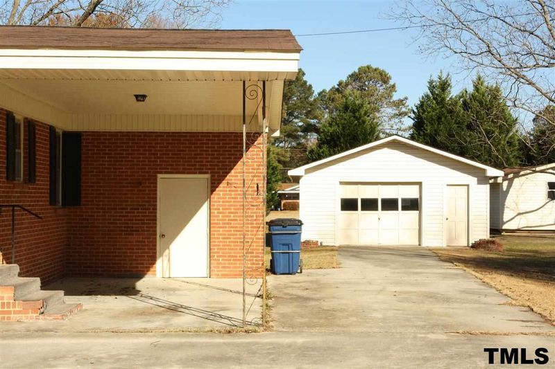104 Stancil St, Smithfield, NC 27577
