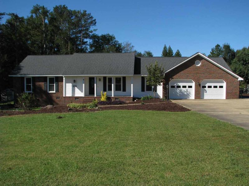 104 Stone Ln, Clayton, NC 27520
