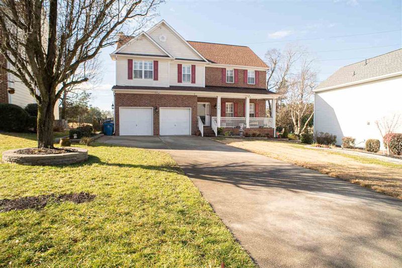104 Stoney Dr, Durham, NC 27703