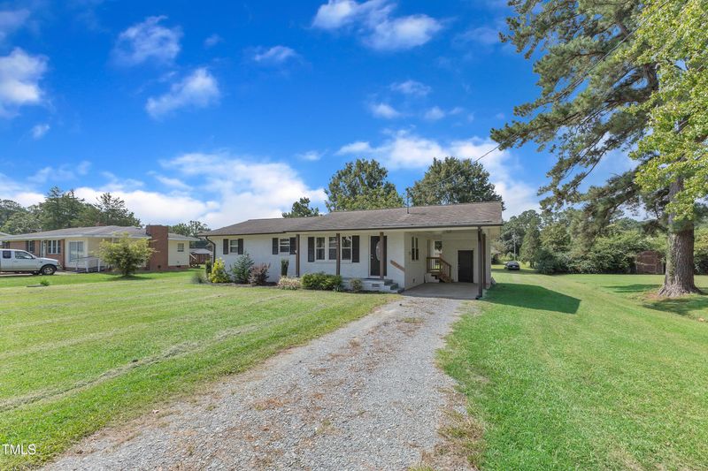 104 Sunrise Ave, Smithfield, NC 27577