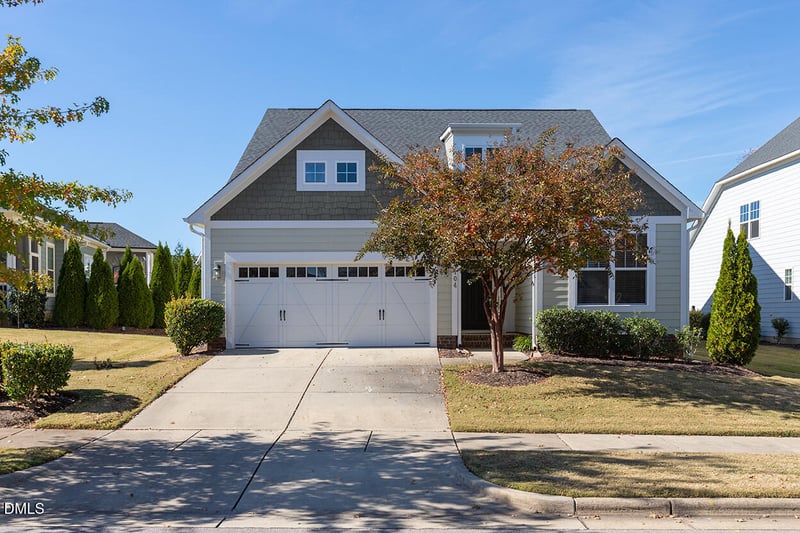 104 Sweet Maple Ct, Holly Springs, NC 27540