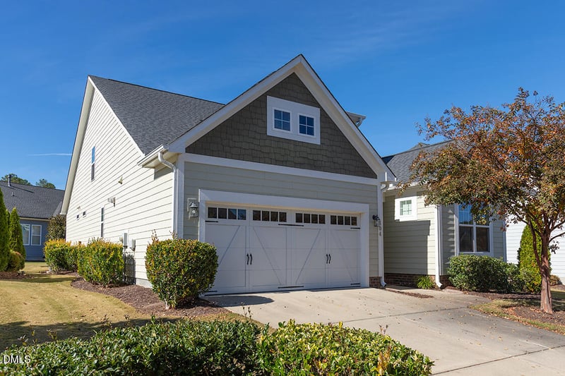 104 Sweet Maple Ct, Holly Springs, NC 27540