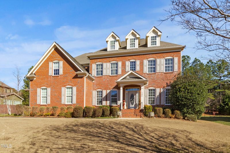104 Swift Wind Pl, Apex, NC 27539
