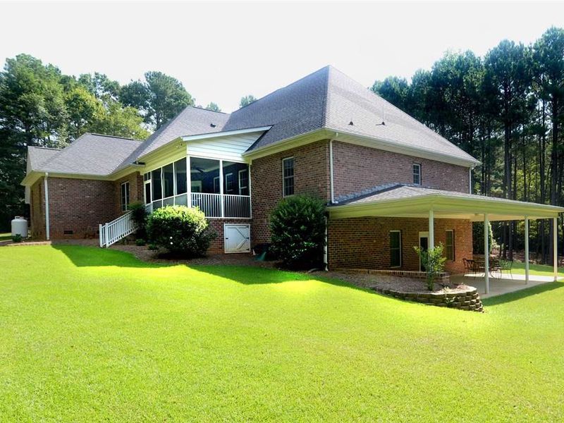 104 Teasel Ct, Clayton, NC 27527