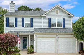 104 Tetteridge Ct, Holly Springs, NC 27540