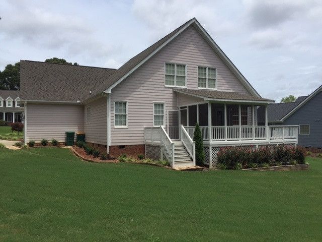 104 Townsend Dr, Clayton, NC 27520
