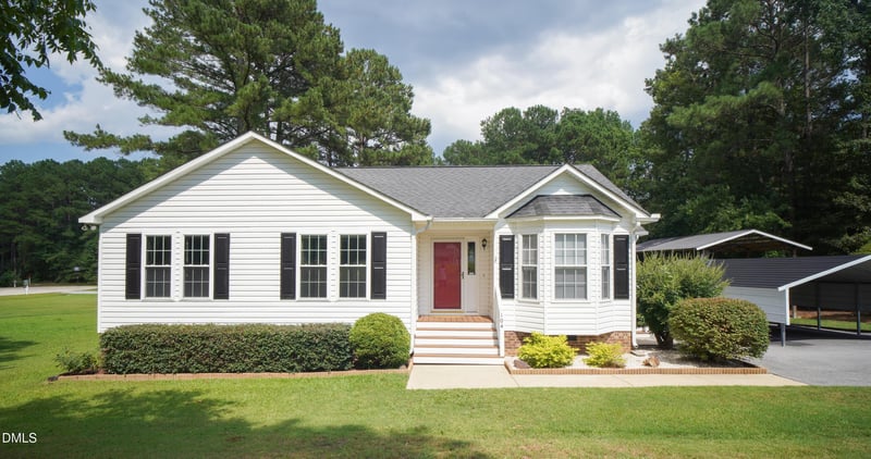104 Trey Dr, Benson, NC 27504