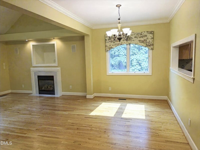 104 Turnberry Ln, Chapel Hill, NC 27517