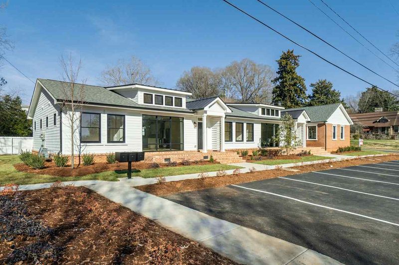 104 W Union St #2, Hillsborough, NC 27278