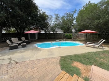 104 Uphill Ct, Holly Springs, NC 27540