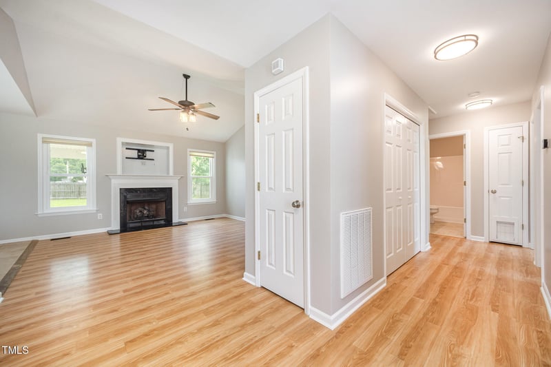 104 Water Oak Dr, Smithfield, NC 27577