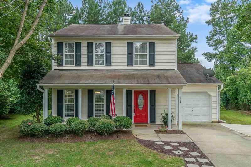 104 Weeping Oak Ct, Apex, NC 27539